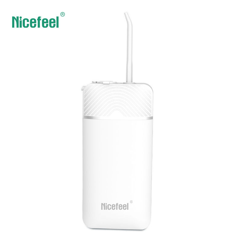 Flycat Mini Flosser ze zbiornikiem na wodę o pojemności 150 ml i niestandardowym kolorem